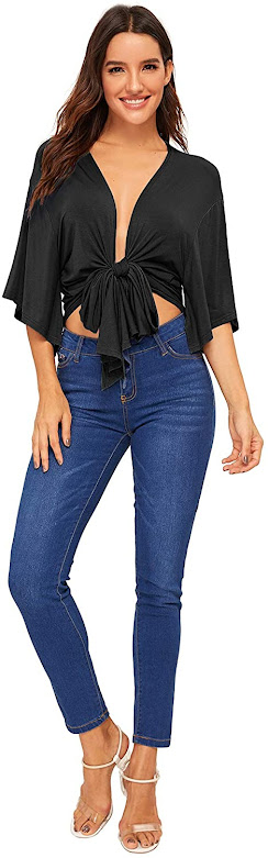 Long Sleeve Crop top Blouse with Tight blue Jeans college party outfit ideas  